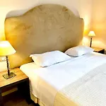 Hermes T 4* Tirana