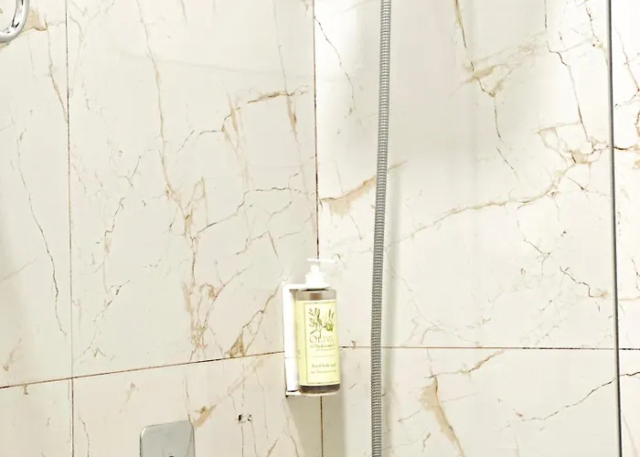 Отель Hermes T Тирана