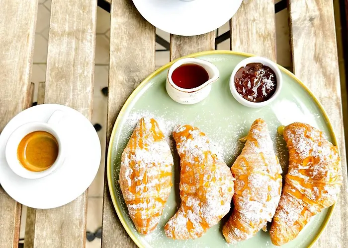 Hermes T Тирана