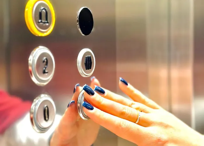 Hermes T Отель 4*